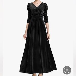 NWT DOSE ,black velvet maxi detail 3/4 sleeves v-neck dress size XL
